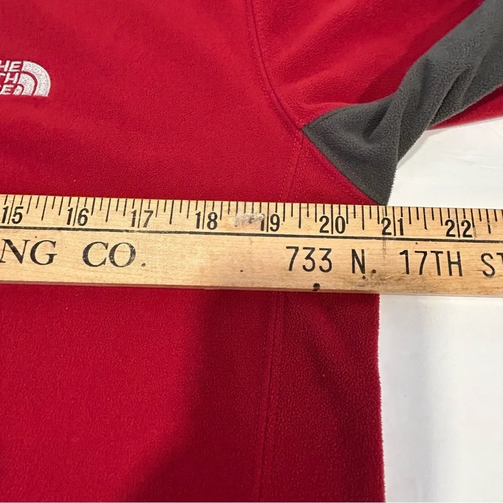 The North Face Long Sleeve 1/4 Zip Fleece Pullover Red/Gray TKA 100 Men Size M